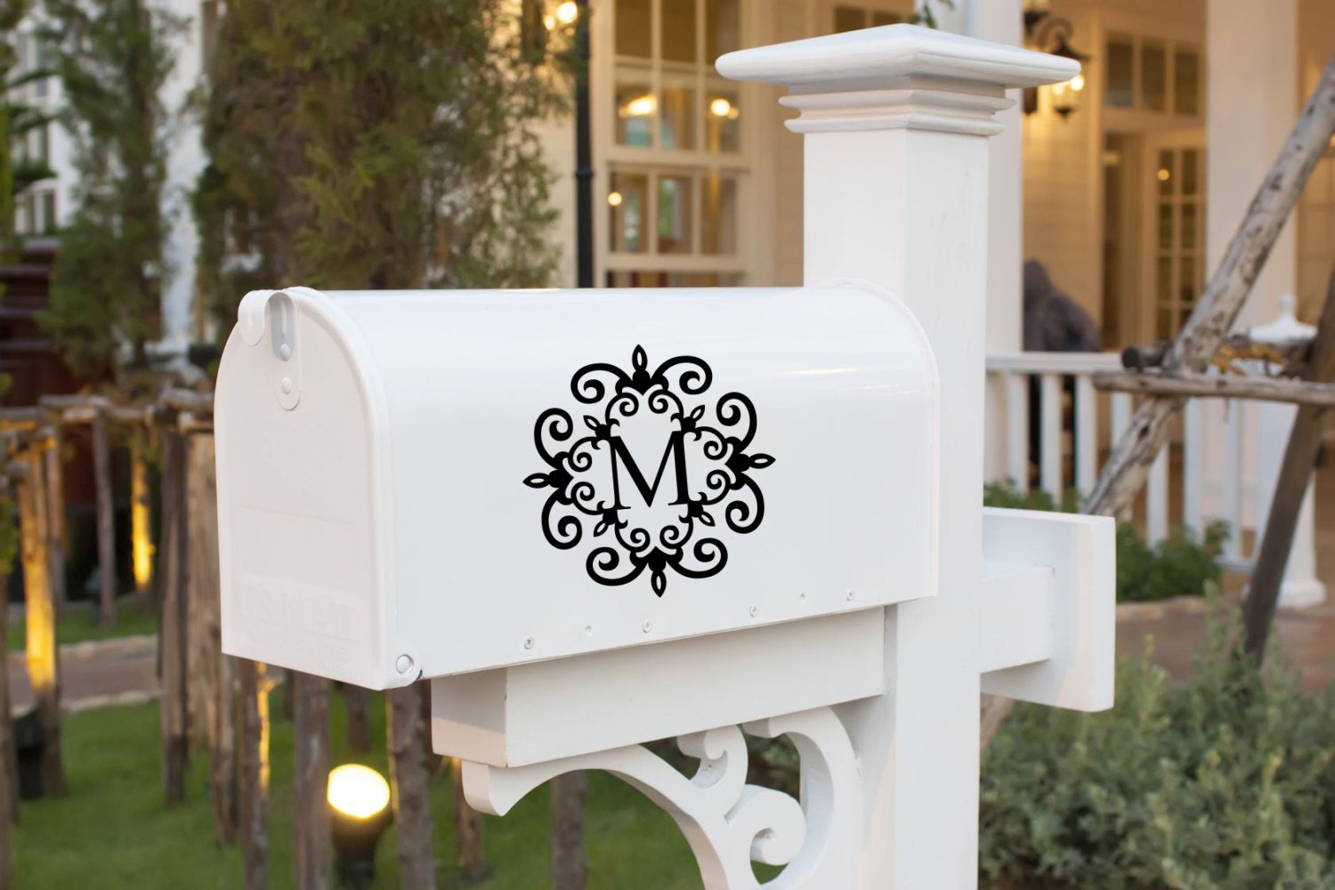 Personalized Initial with Scroll Mailbox Vinyl