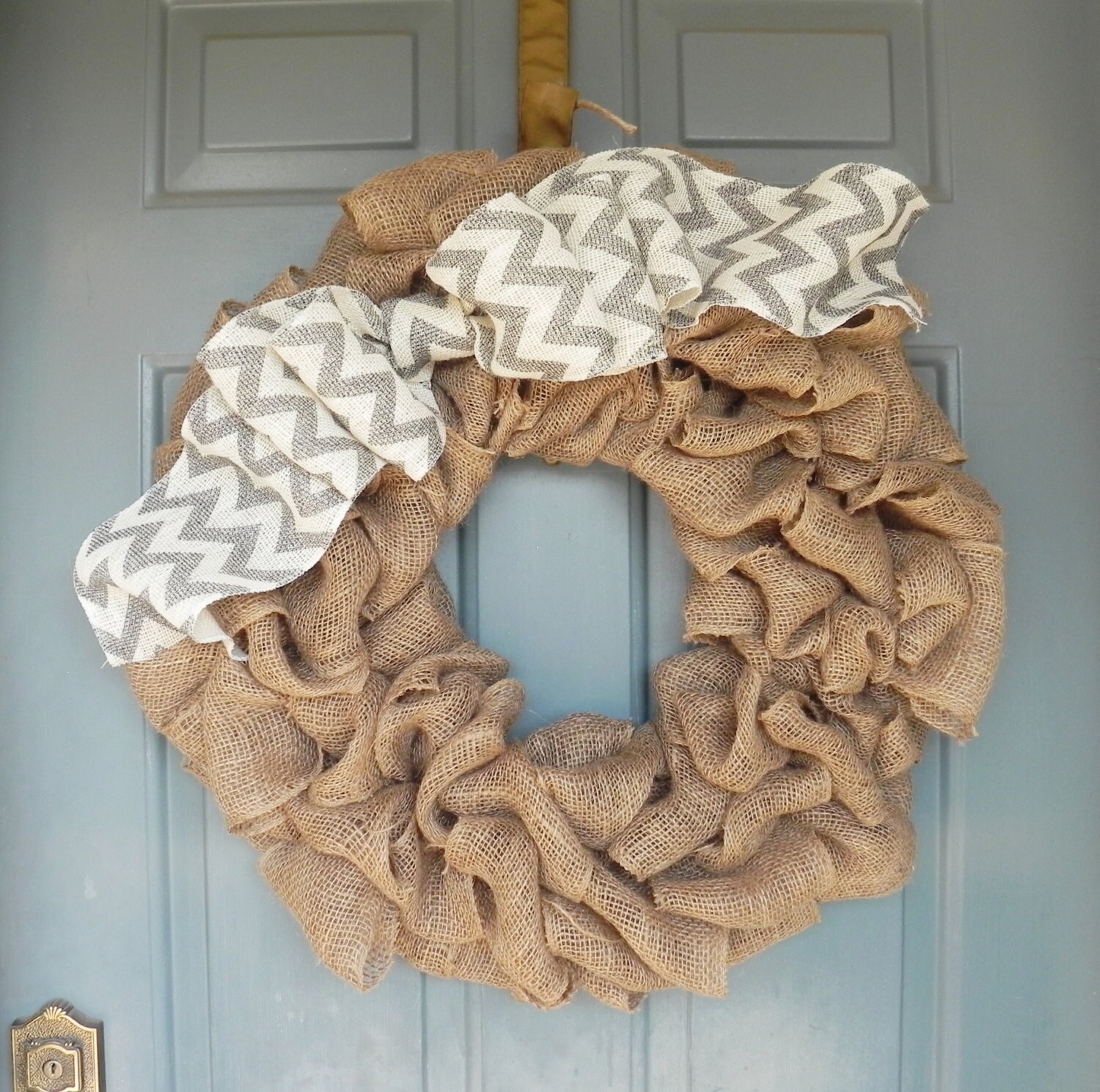 burlap wreath with double chevron bow 24 25 burlap wreath with double chevron bow 24 25