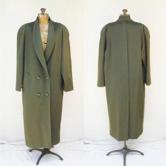 Fog Green Wool Moss runner table Green Length Maxi length Army appropriate Coat London  Size Medium