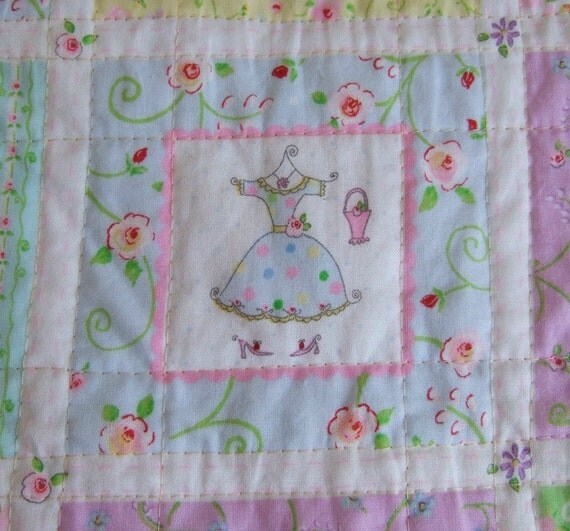 Items similar to Little Girls Quilt Lets Play Dress Up on Etsy