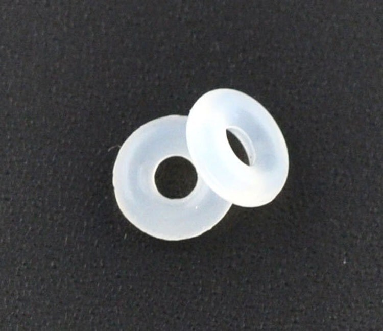100 Pieces White Rubber Ring/ Silicone by VossAvenueVintage