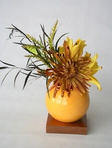 Popular items for small round vase on Etsy