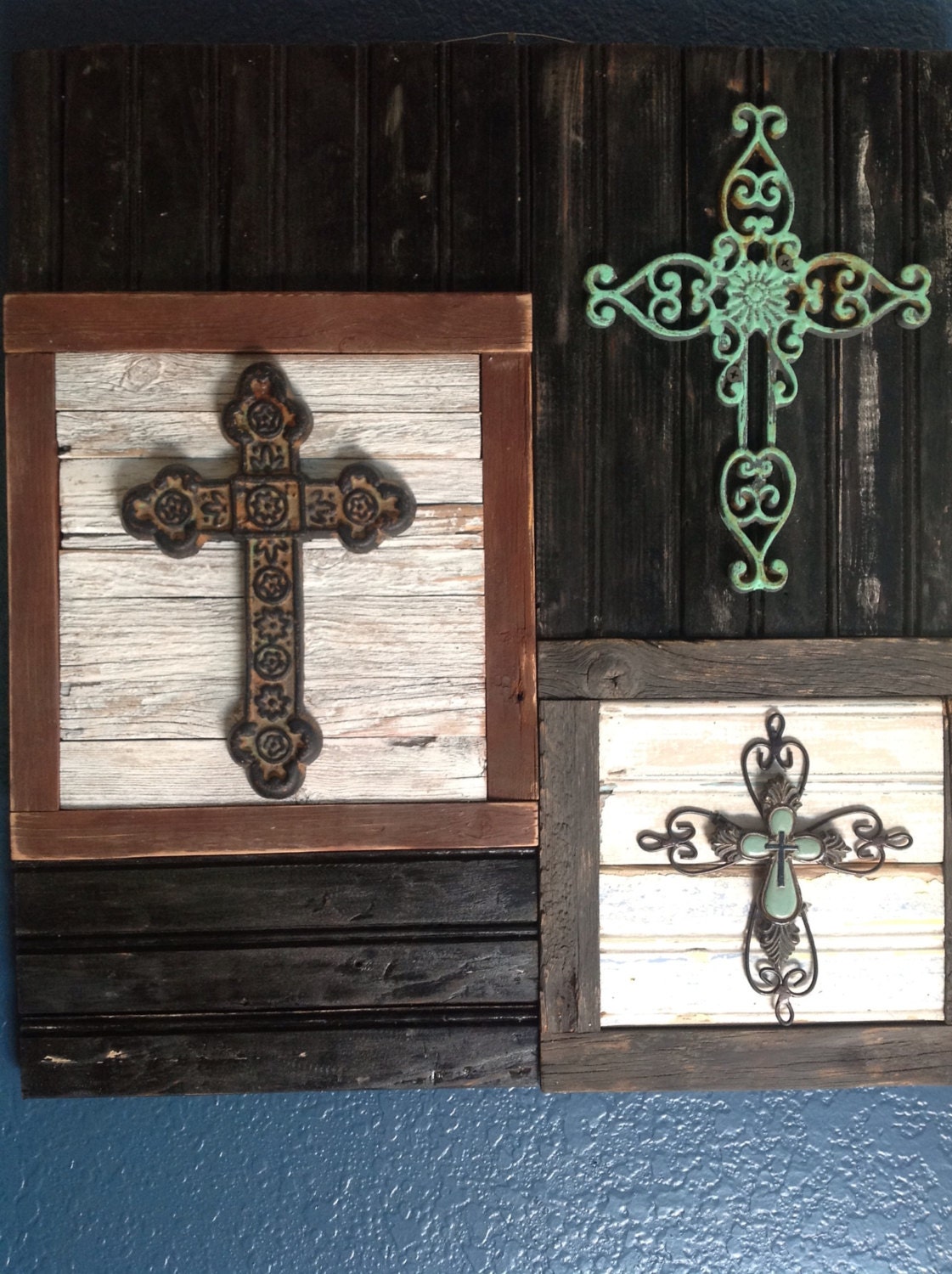 Unique Cross Wall Created with Metal Crosses