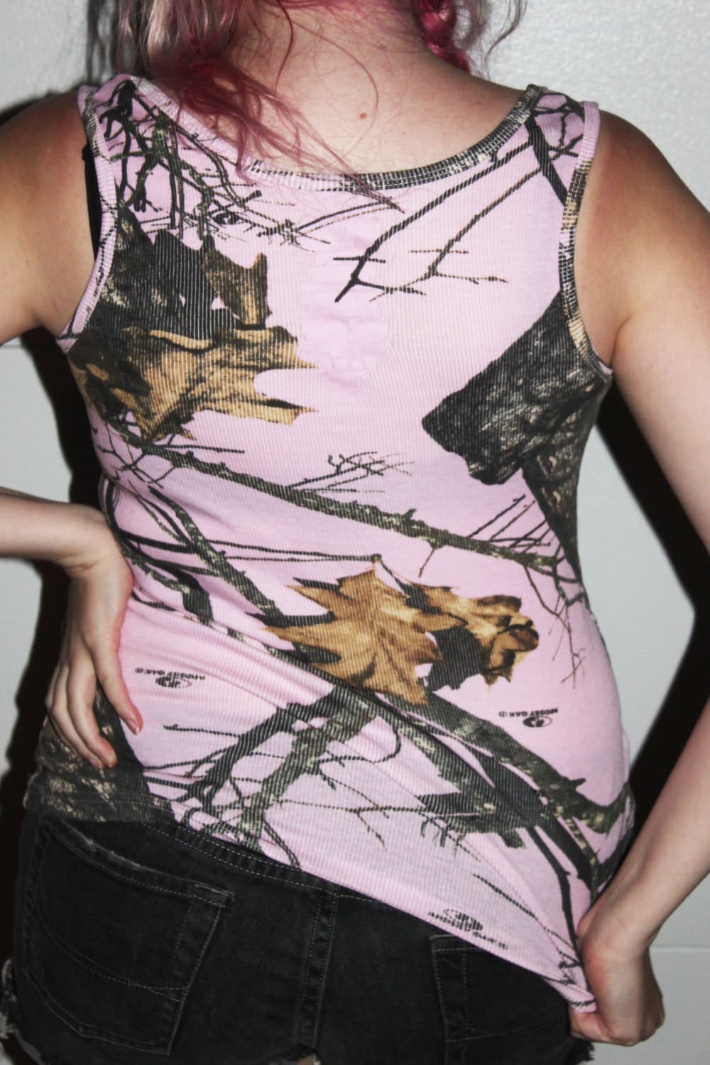 Mossy Oak Pink Camouflage Tank Top