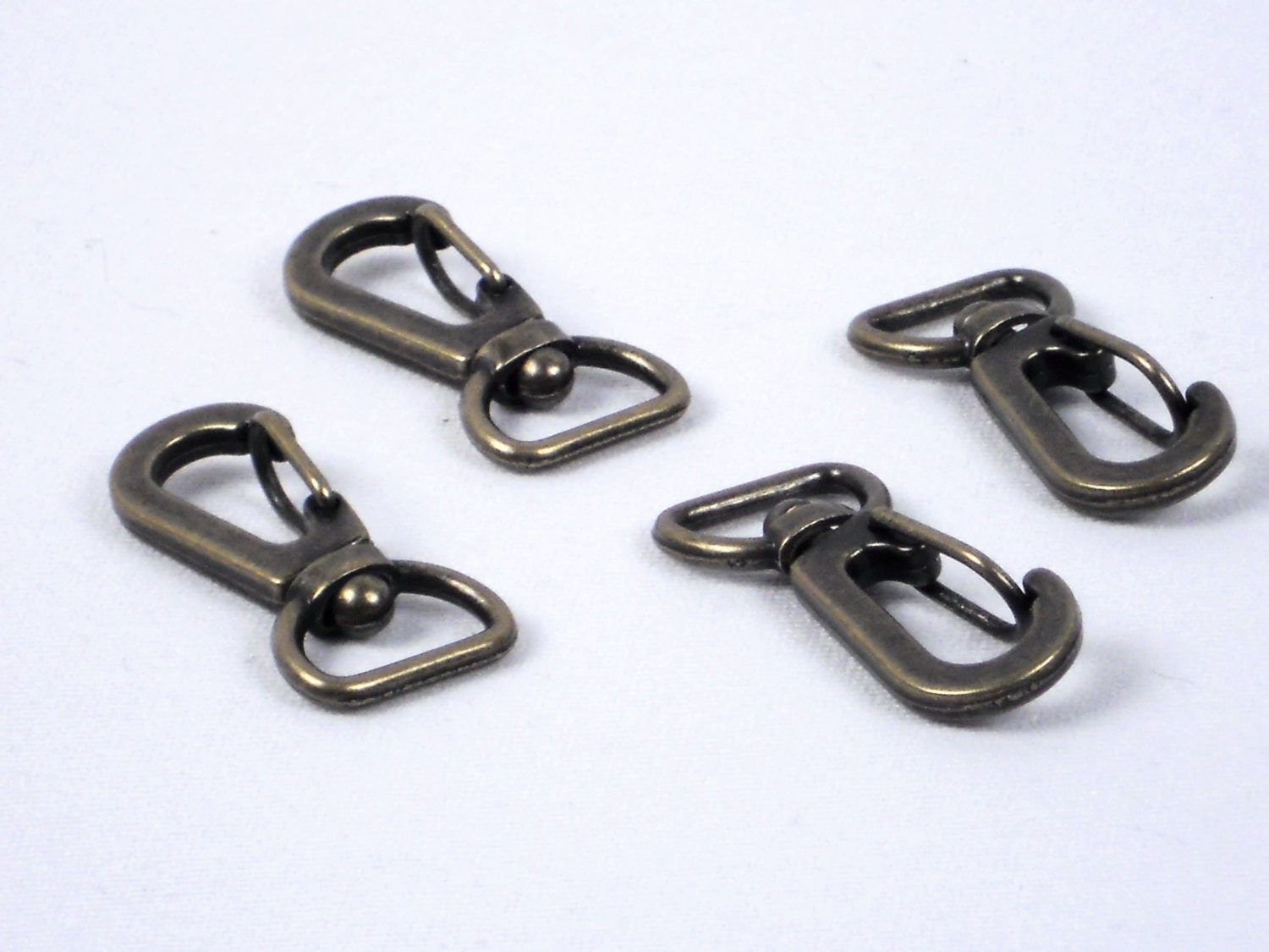 1/2 Swivel Hooks 4 pc. Set Antique Brass Purse Hardware.