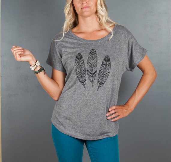 Women's Feather Shirt Loose Fitting Sexy T Shirt Off the