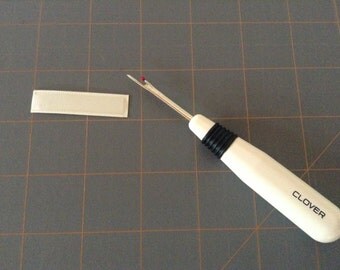 Seam Ripper by Clover