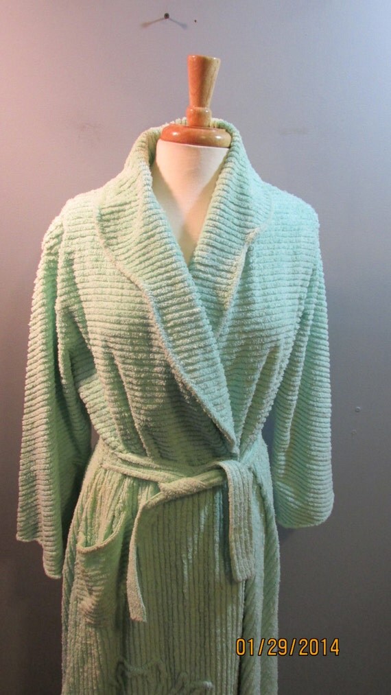 Vintage 1940's Aqua Green Classic Chenille Robe Womens