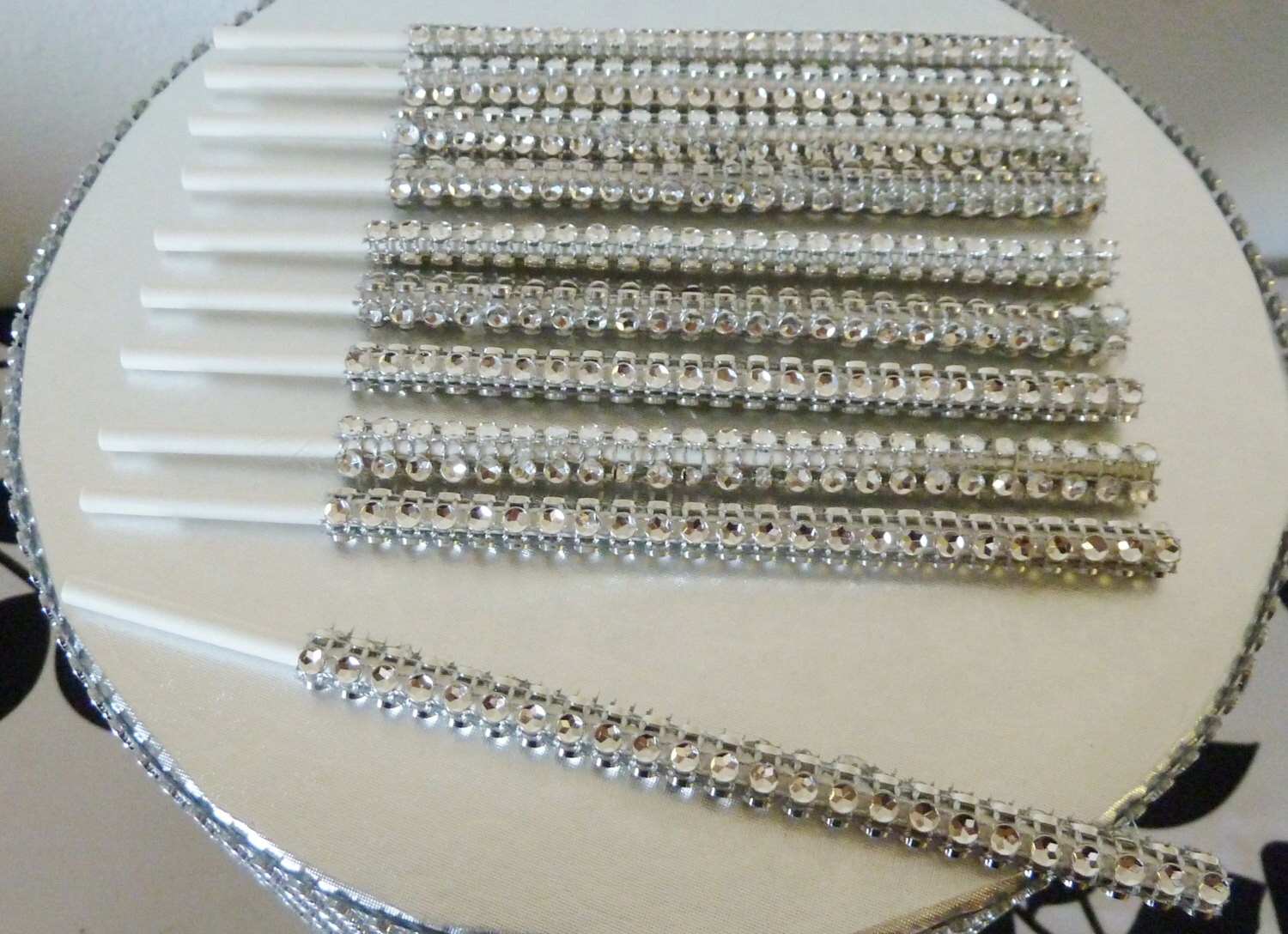 How To Make Sparkly Cake Pop Sticks How To Make Sparkly Cake Pop Sticks