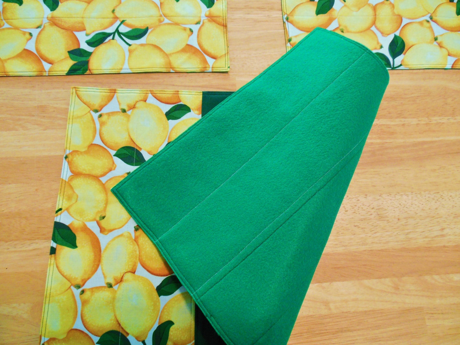 Lemon Placemats Quilted Yellow Green Tuscan Decor 4 Mats