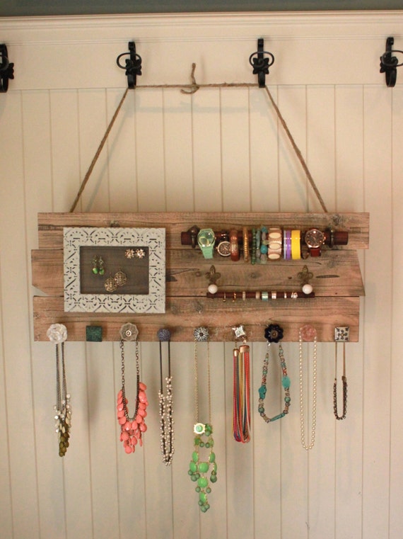 Items similar to Rustic Jewelry Display Board on Etsy