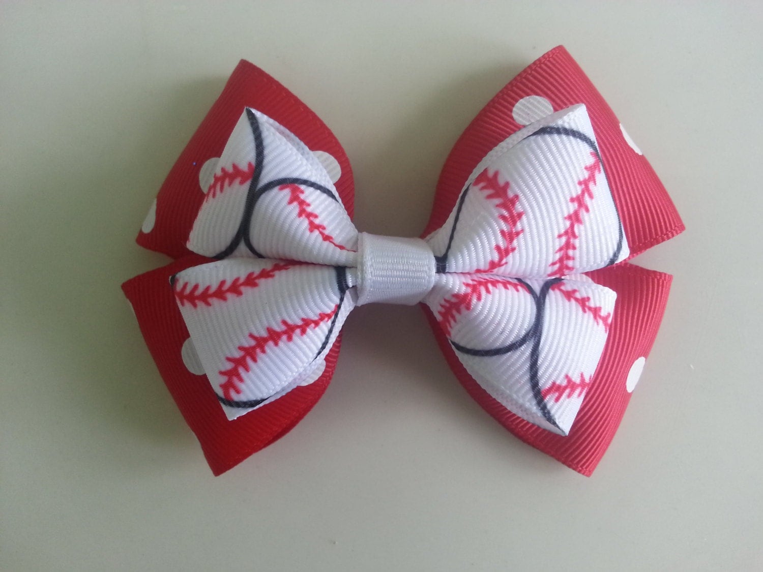 Baseball bow