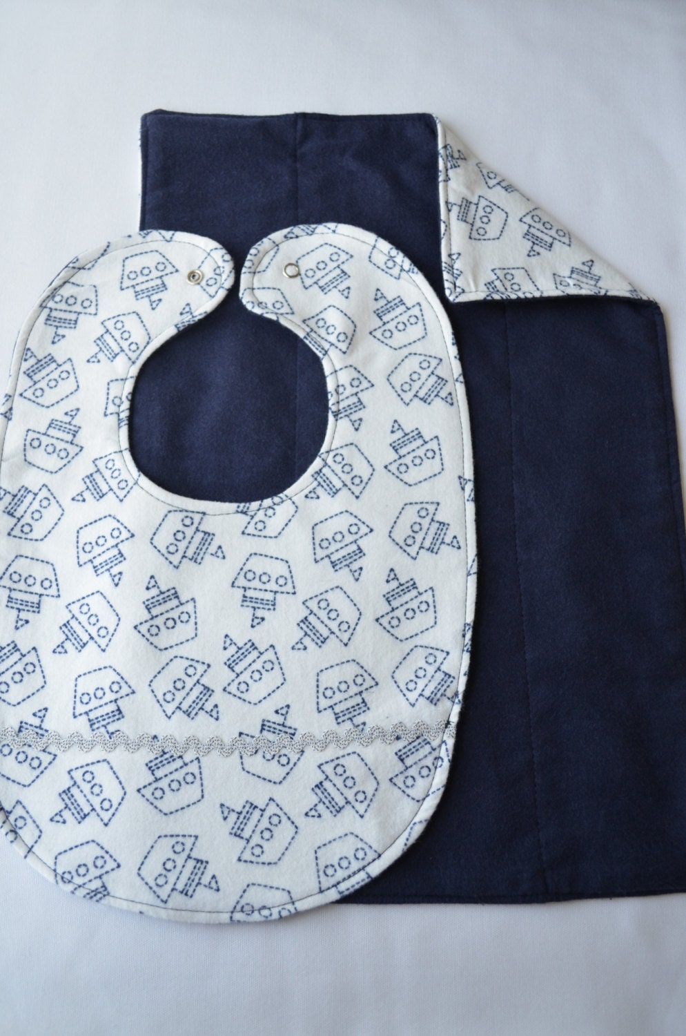 Boy's Reversible Nautical Sailboats Bib & Burp Cloth Sets
