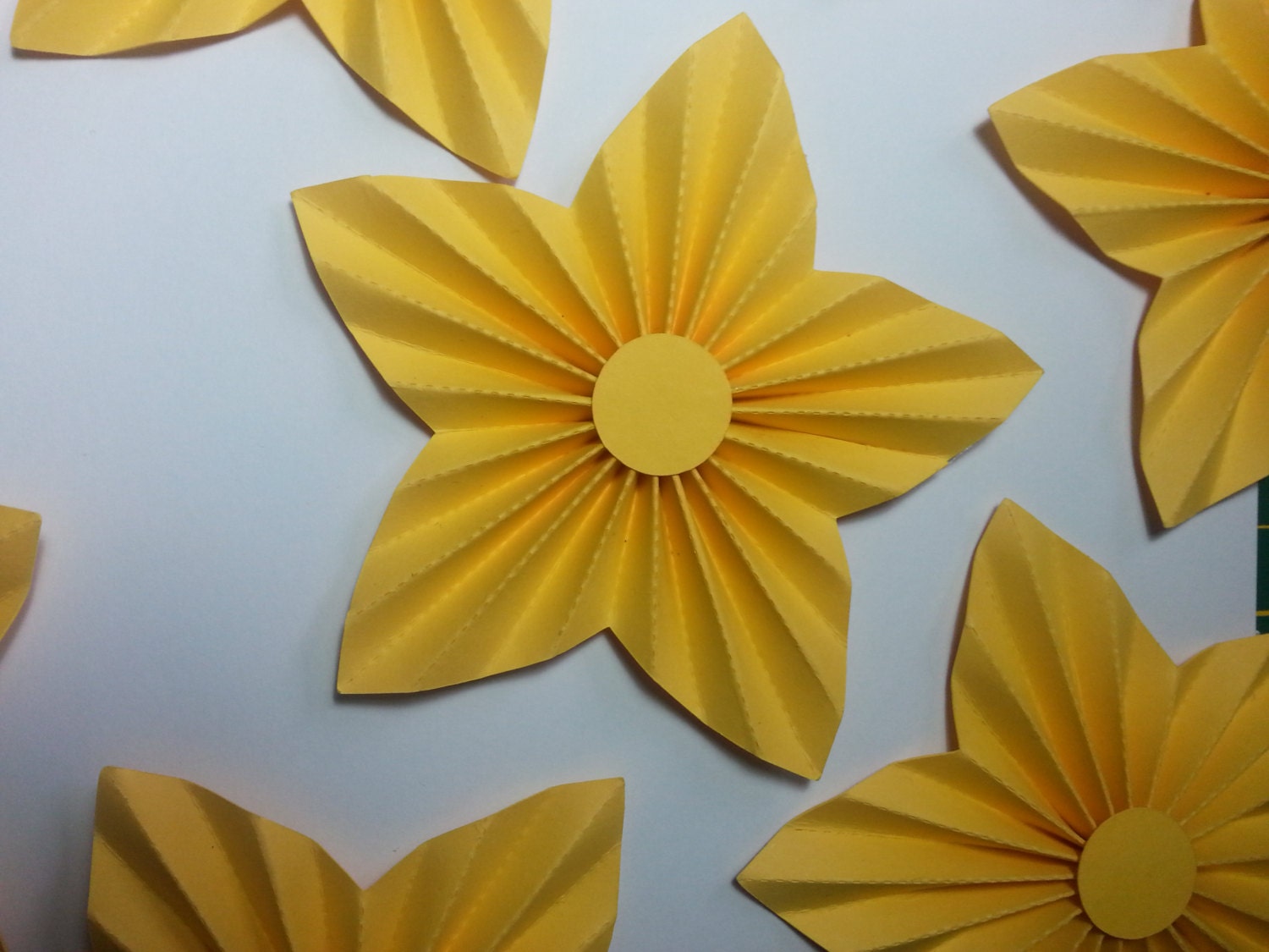 Star Shaped Paper Rosette Printable Template And SVG Cutting