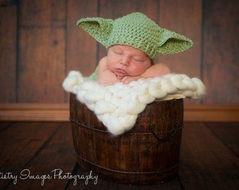 Star Wars Yoda Baby Hat & Diaper Cover Set Newborn 3m 6m Crochet Photo Prop Baby Clothes Boys Girls Gender Neutral CUTE Dads Love This
