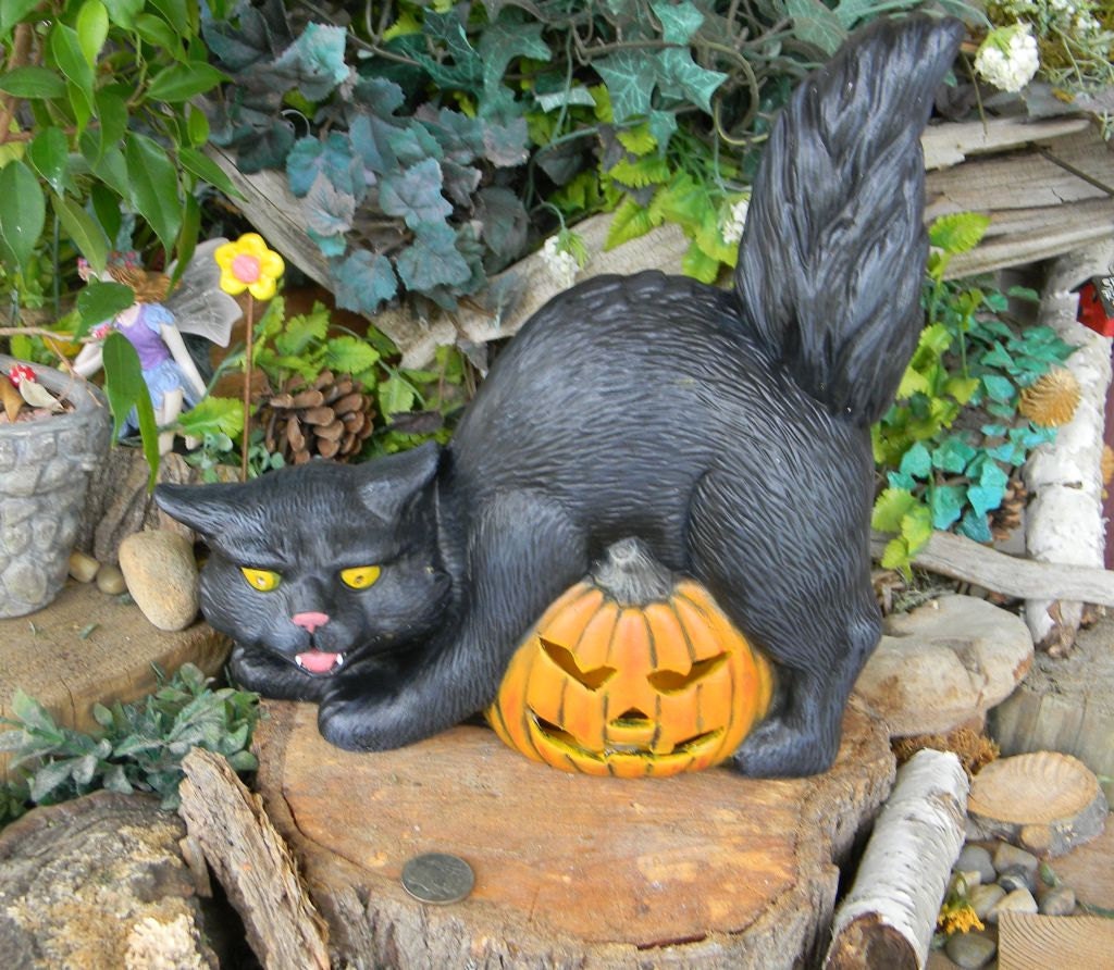 Black Cat with Pumpkin Halloween Yard Decoration Lighted