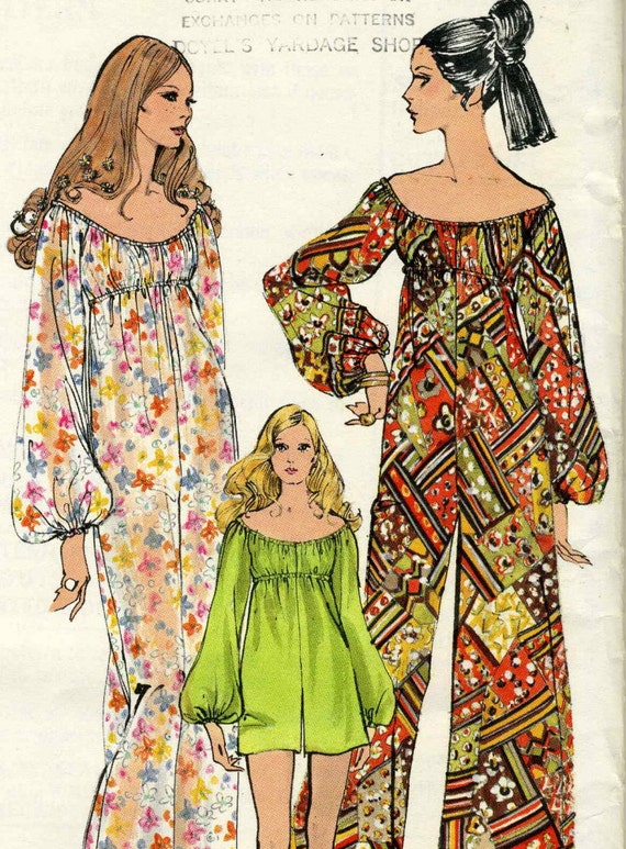 Vintage Vogue 7818 UNCUT Misses Jumpsuit Sewing Pattern Size