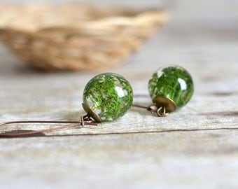 moss jewelry botanical jewelry, terrarium jewelry nature jewelry, eco resin jewelry, gift for a woman, moss earrings Nature Inspired