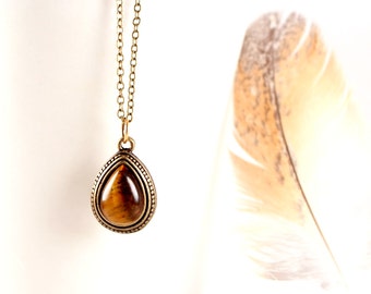 Teardrop Tigers Eye Necklace, Dainty Bronze Necklace, Small Red Tiger Eye Pendant, Simple Vintage Style Necklace, Dainty Tigers Eye Jewelry