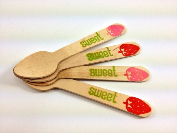25 Strawberry Wooden Ice Cream/ Cupcake Spoons, Kids party., Wooden silverware, cutlery, utensils, Strawberry Shortcake Il_570xn