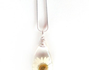 White Daisy Resin Teardop Necklace - Real Flower Encased in Resin - Pressed Flower Jewelry - Resin Necklace - Wire Wrapped Pendant