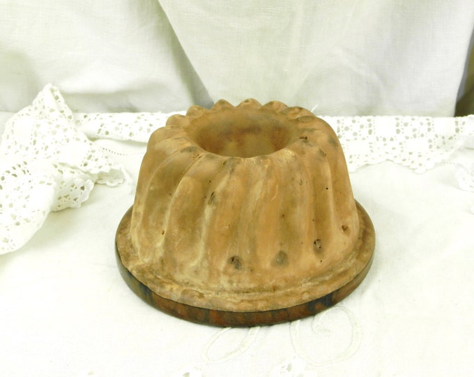 Small Antique French Ceramic Kougelhopf Cake Mould, Country Cottage Farmhouse Kitchen Decor, Retro Baking from France Small Antique French Ceramic Kougelhopf Cake Mould, Country Cottage Farmhouse Kitchen Decor, Retro Baking from France