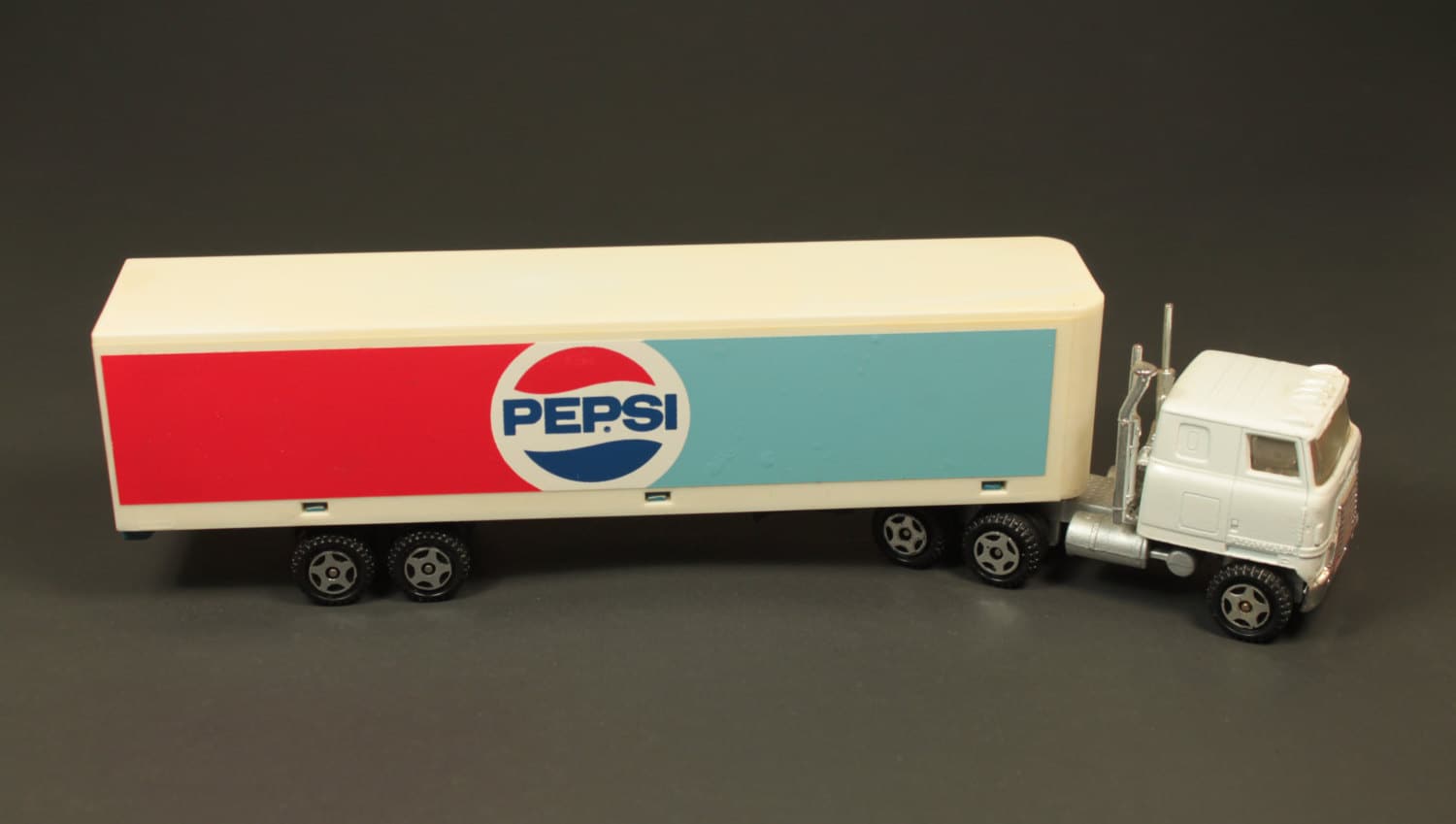 vintage pepsi toy truck