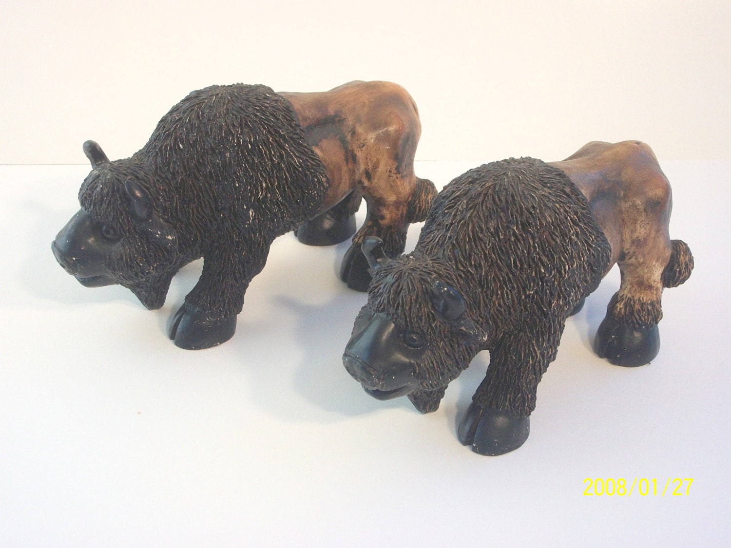 Vintage American Buffalo Figurine Pair