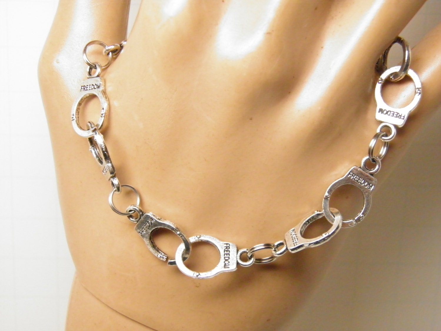 Fifty Shades of Grey Handcuff Bracelet Unisex Hand Cuff