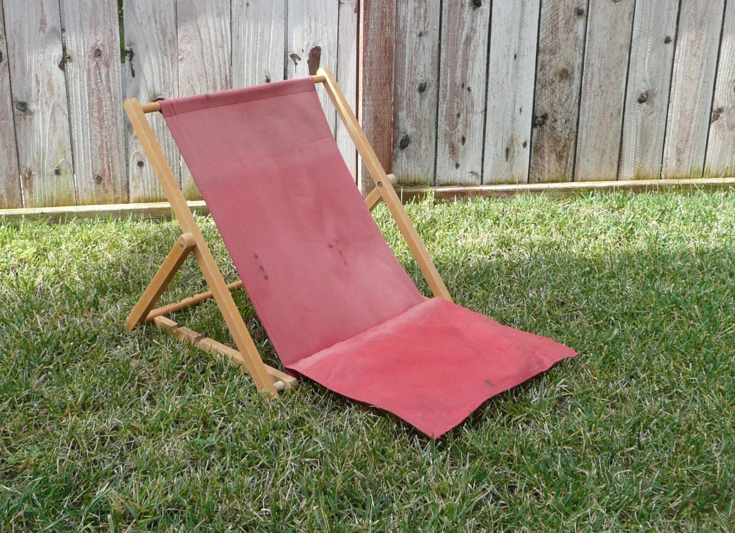 Vintage Canvas BEACH Chair by familyinspired on Etsy