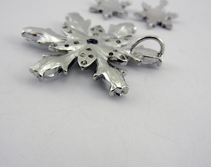 Silver-tone Snowflake Charms and Large Pendant Rhinestones Set