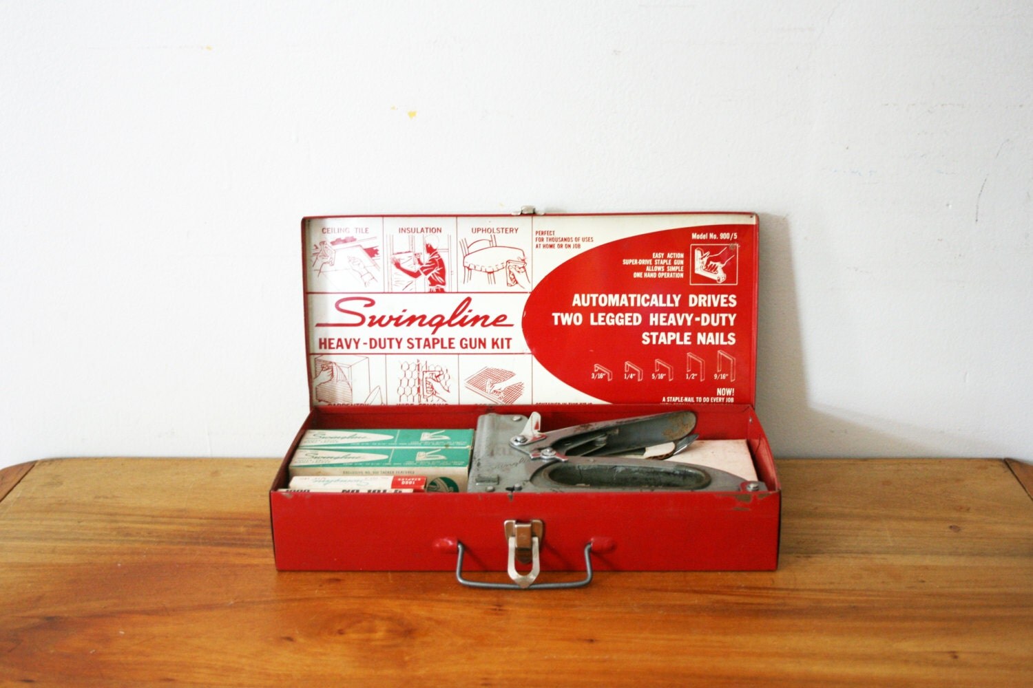 vintage 50s Swingline Staple Gun No. 900 Kit Stapler Tool Box