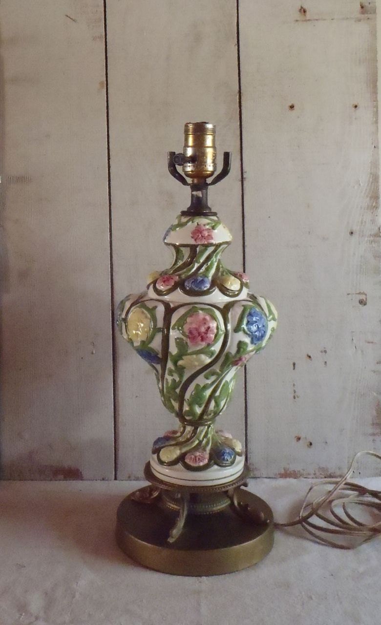 Vintage Capodimonte Floral Table Lamp