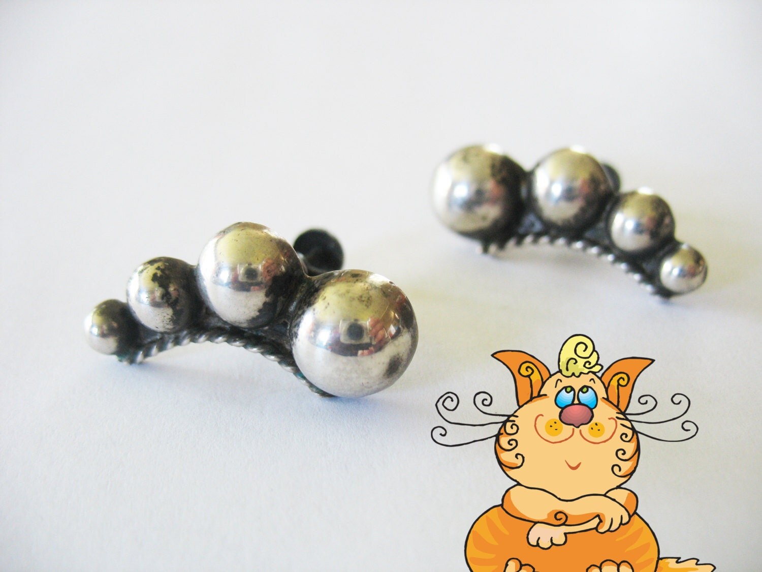 Silver Ball Earrings Screwback 1940’s Curved Signed Patina Haute Juice