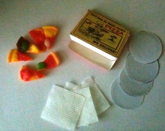Playscale size Pizza Party for 8 thru 12" Dolls