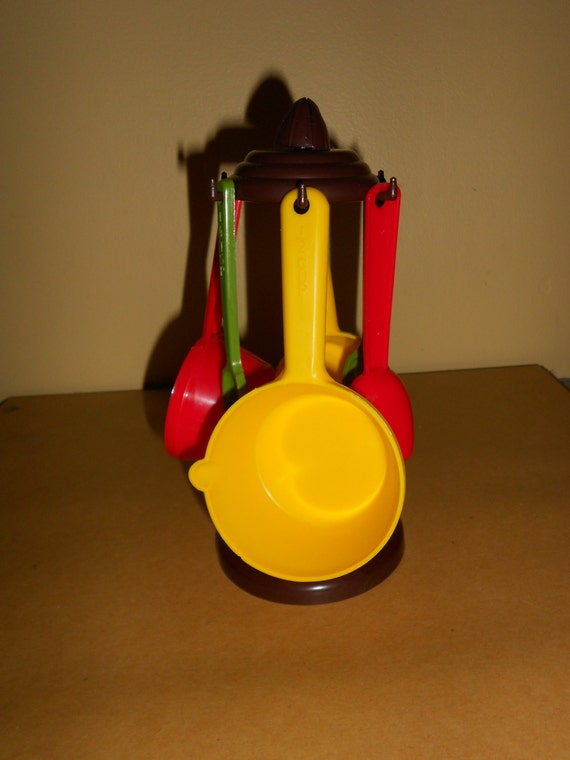 Measuring cups and Spoons with stand