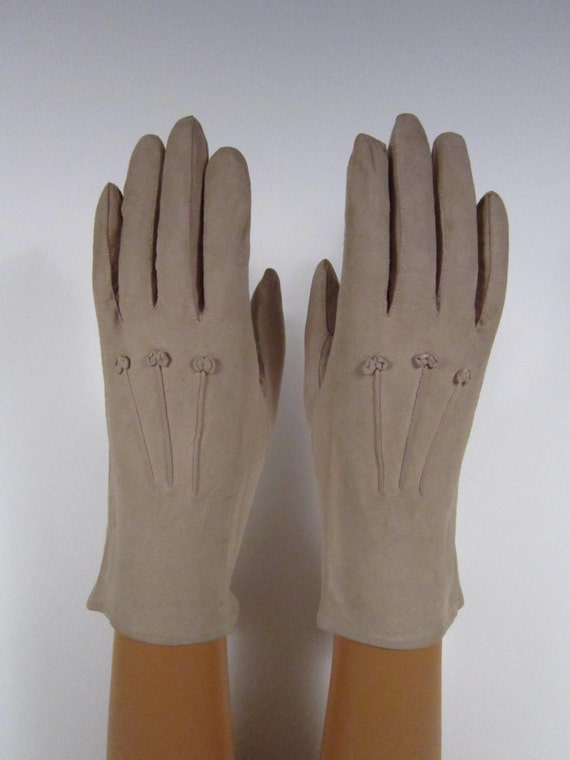 6-1/2-Vintage Women's Tan Kid Leather Church/Dress Gloves