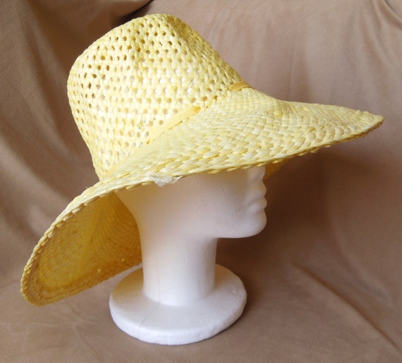Vintage 60's Yellow Sun Hat Woven Straw or by momodeluxevintage
