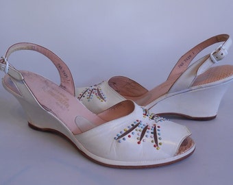 Holiday in Miami - WW2 1940s Ivory Leather Wedge Slingback Sandals ...