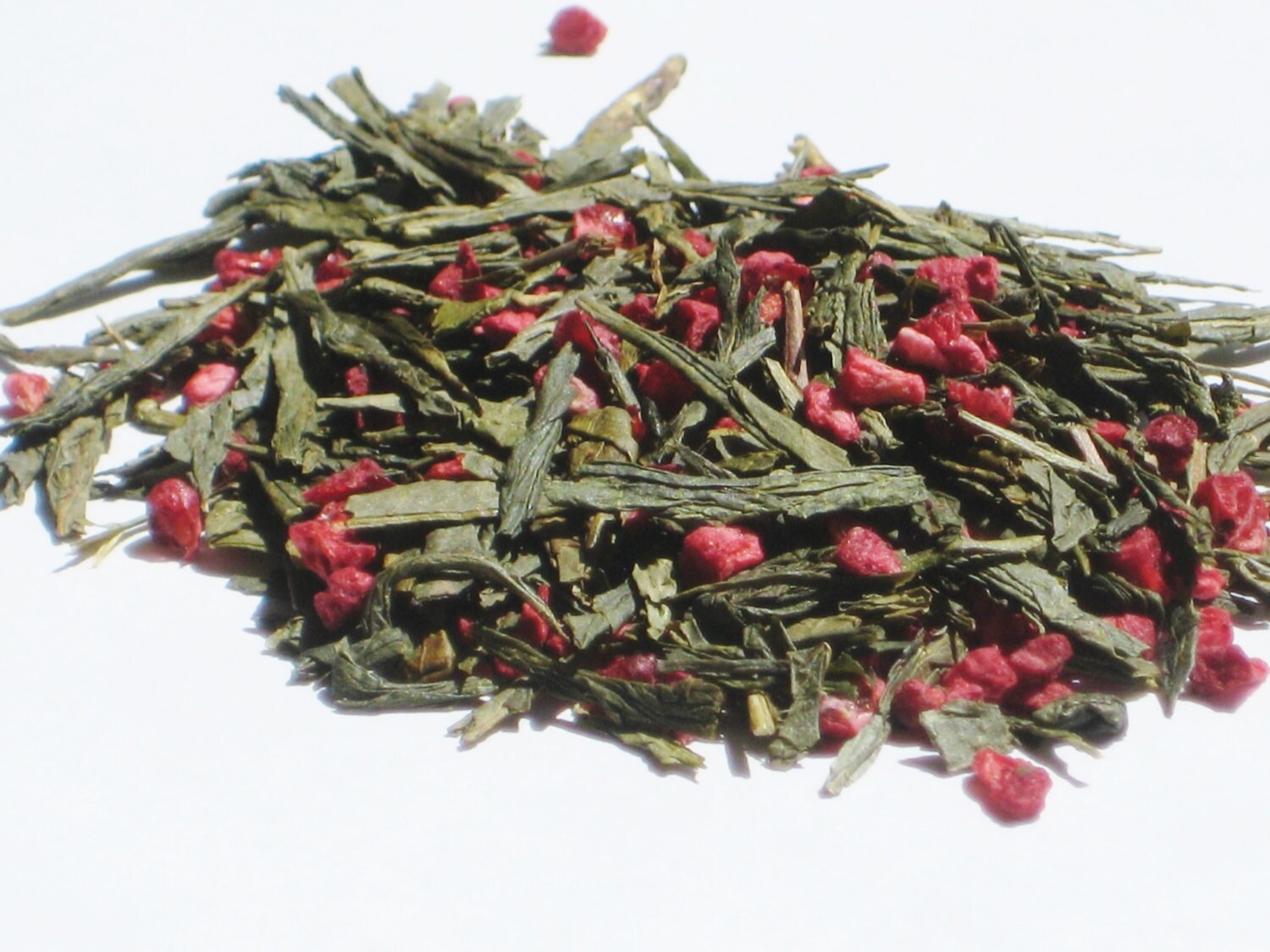 Organic Green Tea Raspberry flavored 4 oz Sweet by CraigsMarket