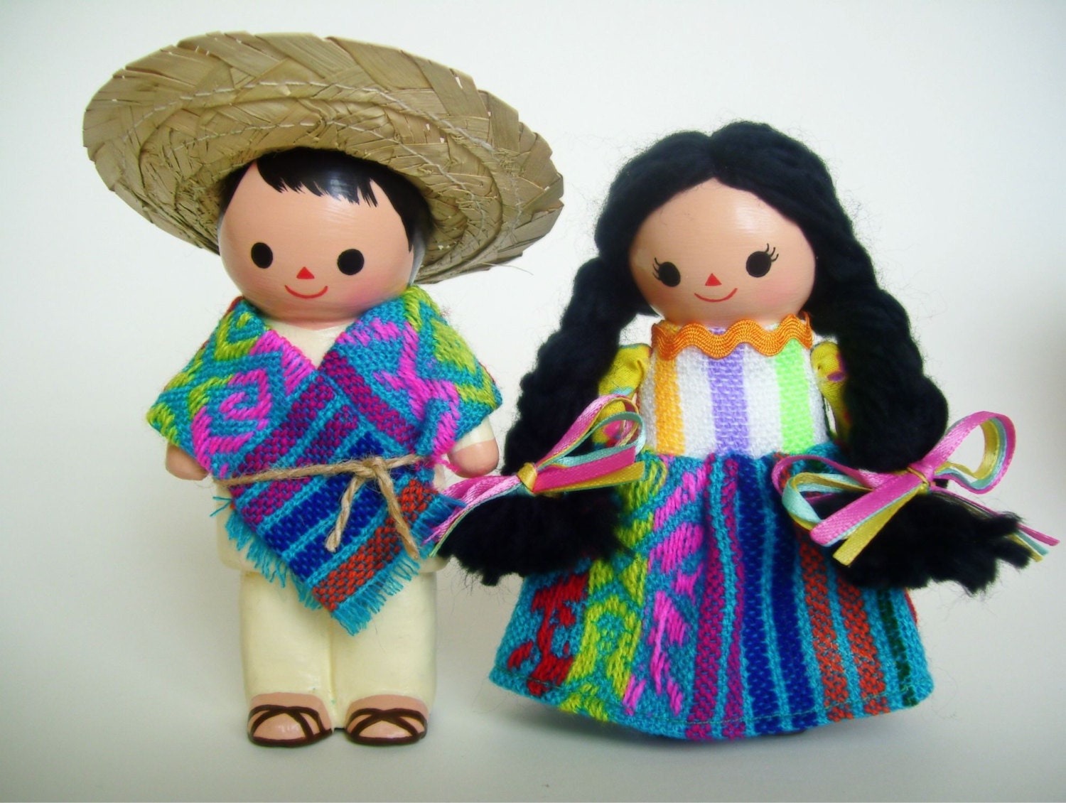 little mexican figurines