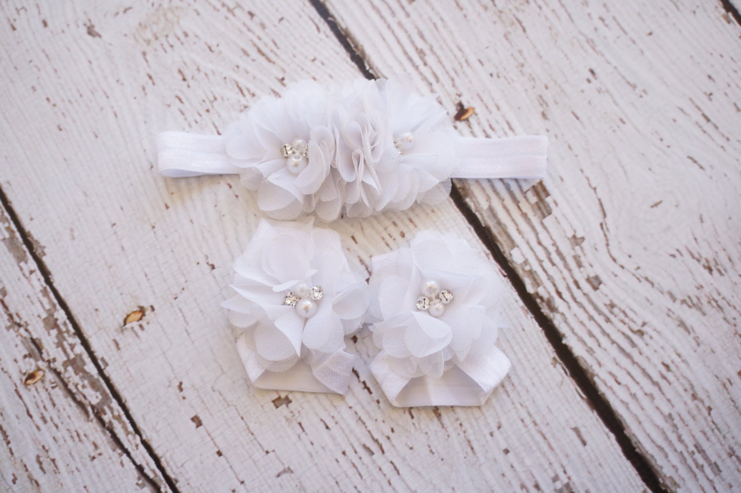 barefoot sandals- White baby barefoot sandals- christening shoes- baby flower sandals- flower girls sandals- baby shoes- elastic sandals