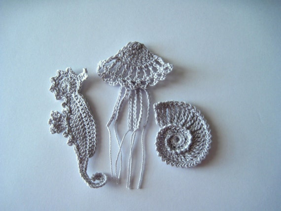 free summer pattern for crochet in Sea Applique Grey  Jellyfish Seahorse, Motifs Crochet and Silver