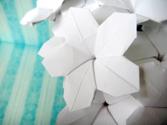 Soft White Blossoms Origami Paper Flower Bouquet