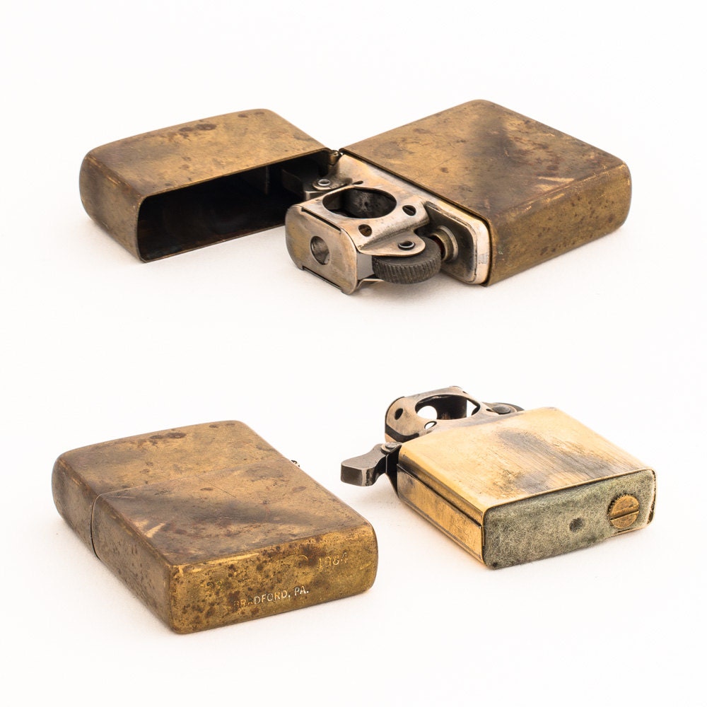 Working 1984 Zippo Solid Brass Pipe Lighter With Original