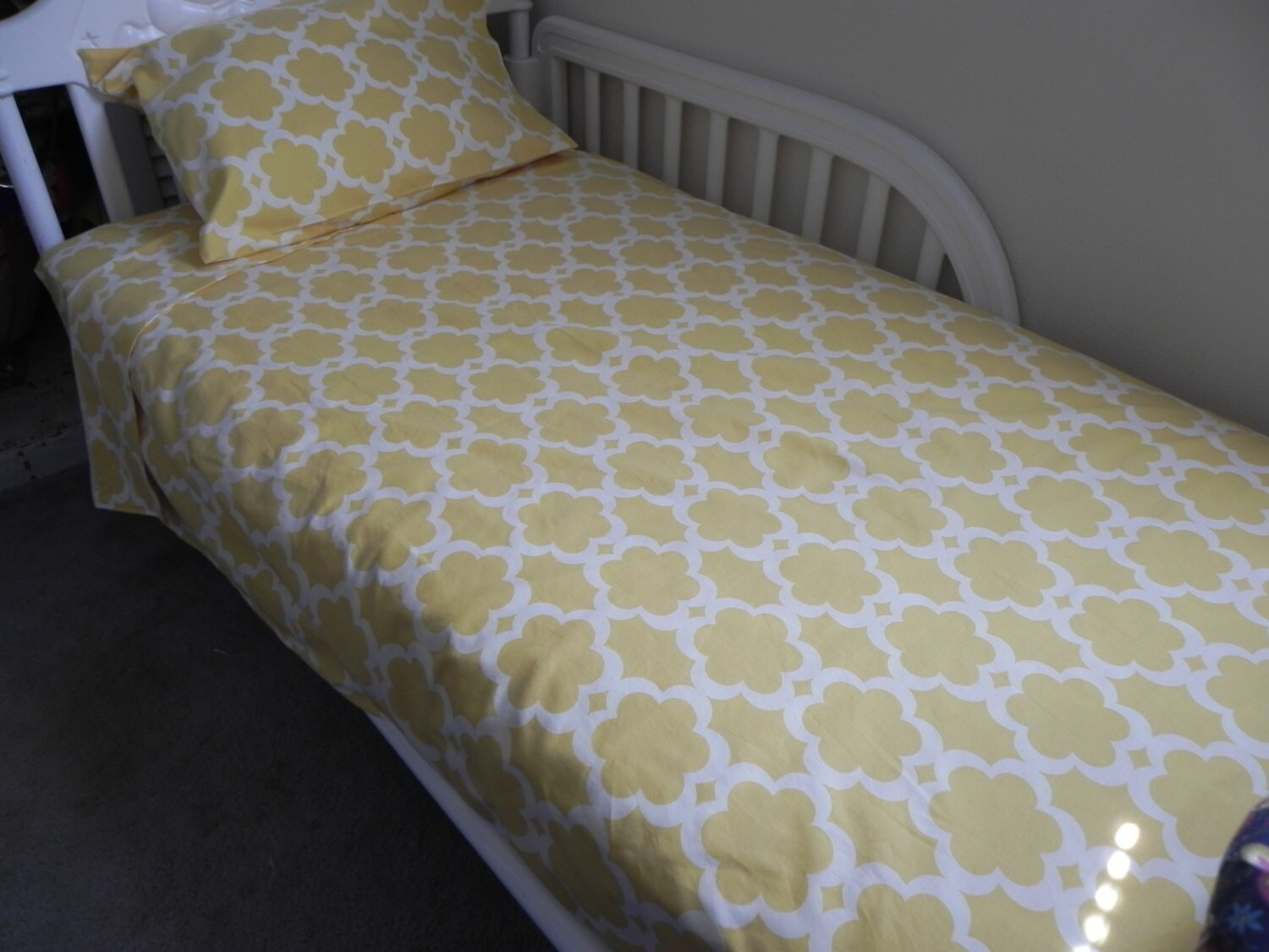 Toddler Bedding Toddler Bed Sheet Set 3 piece set in