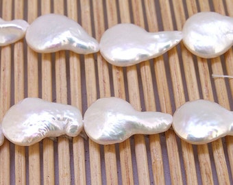 One Full Strand--- A Luster Teardrop White Freshwater Cultured Pearl--12mmx 22mm--about 19 Pieces----15inch strand Real White Pearl Strand