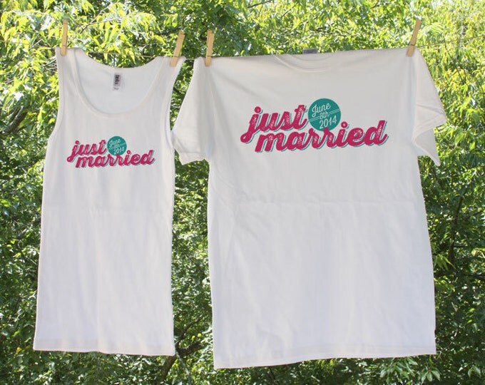 Retro Just Married TShirts / with wedding date in circle - two shirt set - TW