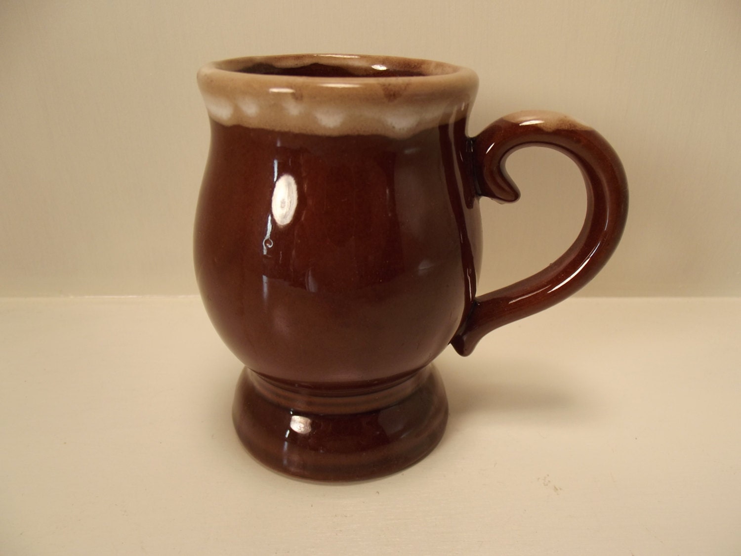 Vintage Unusual Brown DRIP GLAZE Pedestal MUG