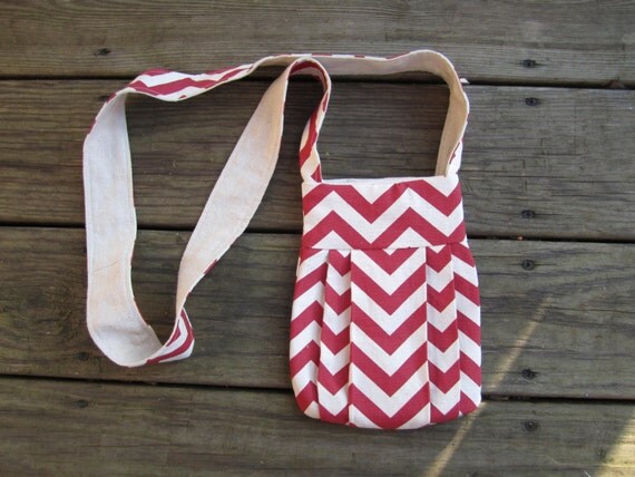 red chevron purse